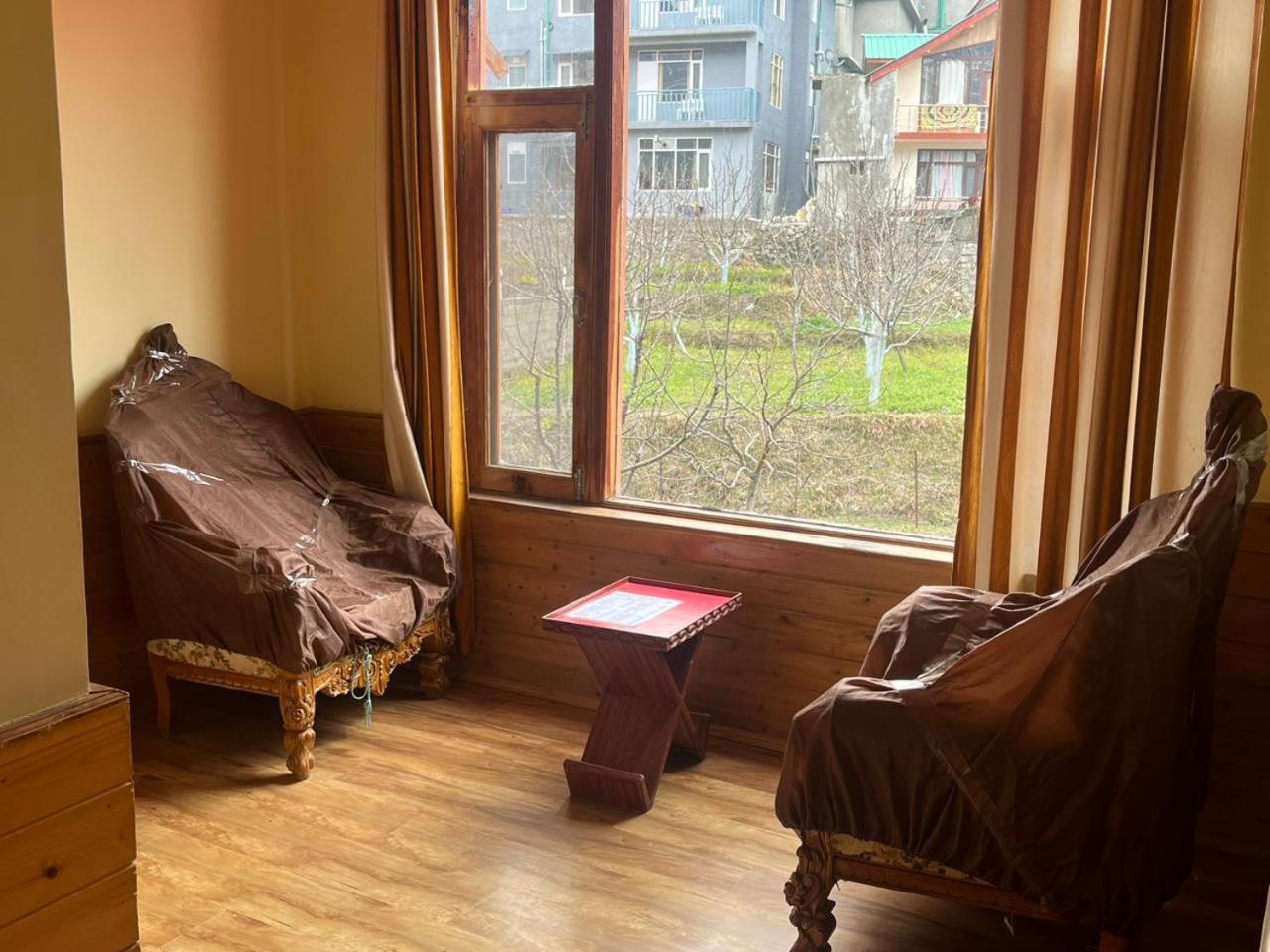 Mrikula Cottage Manāli Extérieur photo